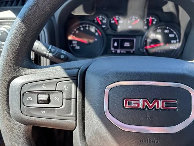 New 2025 Summit White GMC Pro image 22
