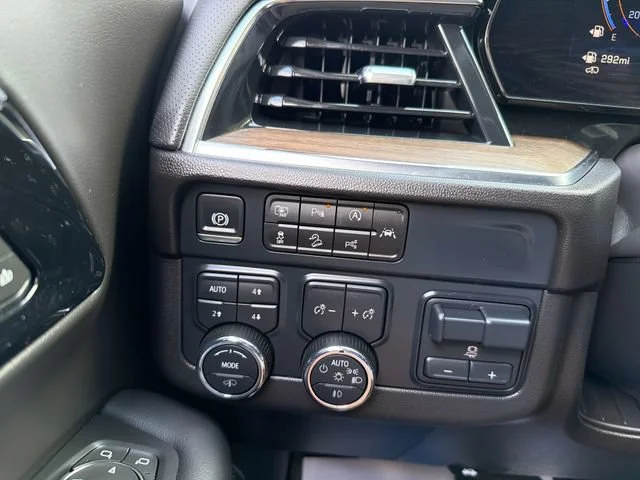 Certified Used 2025 Black Chevrolet High Country image 23