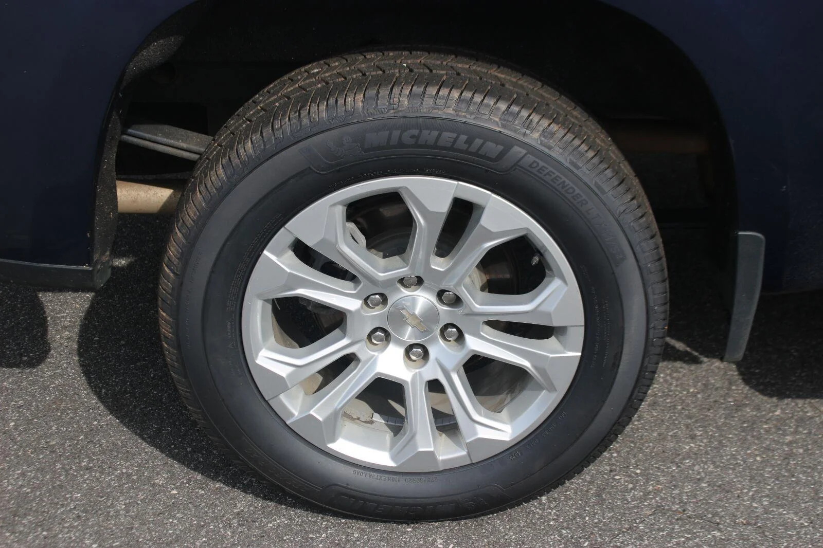 Used 2022 Northsky Blue Metallic Chevrolet LTZ image 40