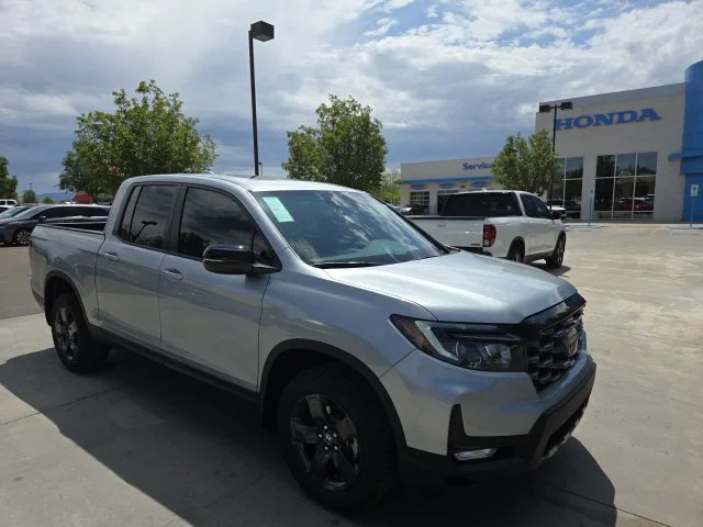 New 2026 Solar Silver Metallic Honda TrailSport image 2