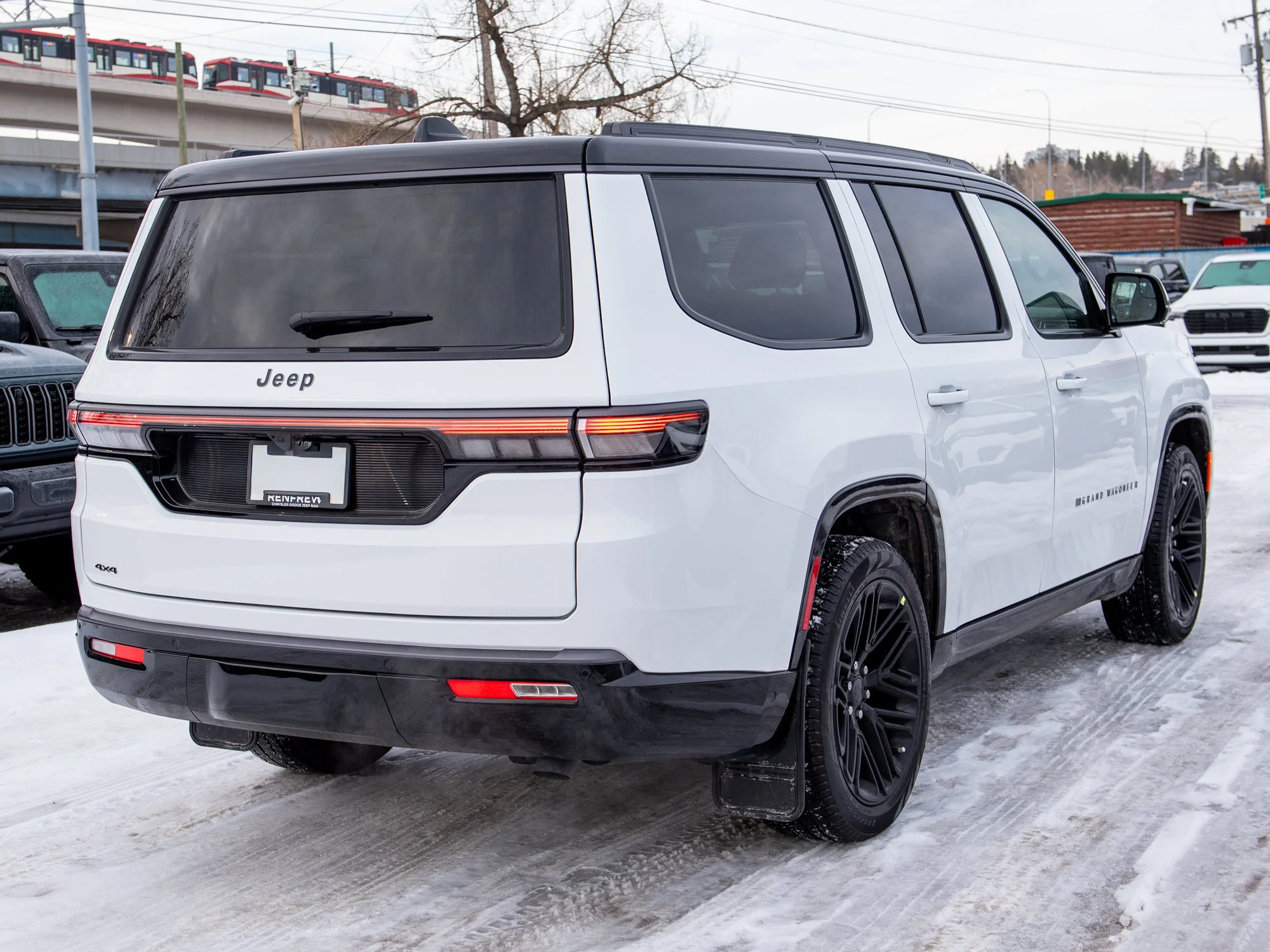 Used 2026 White Jeep Limited Reserve* image 6