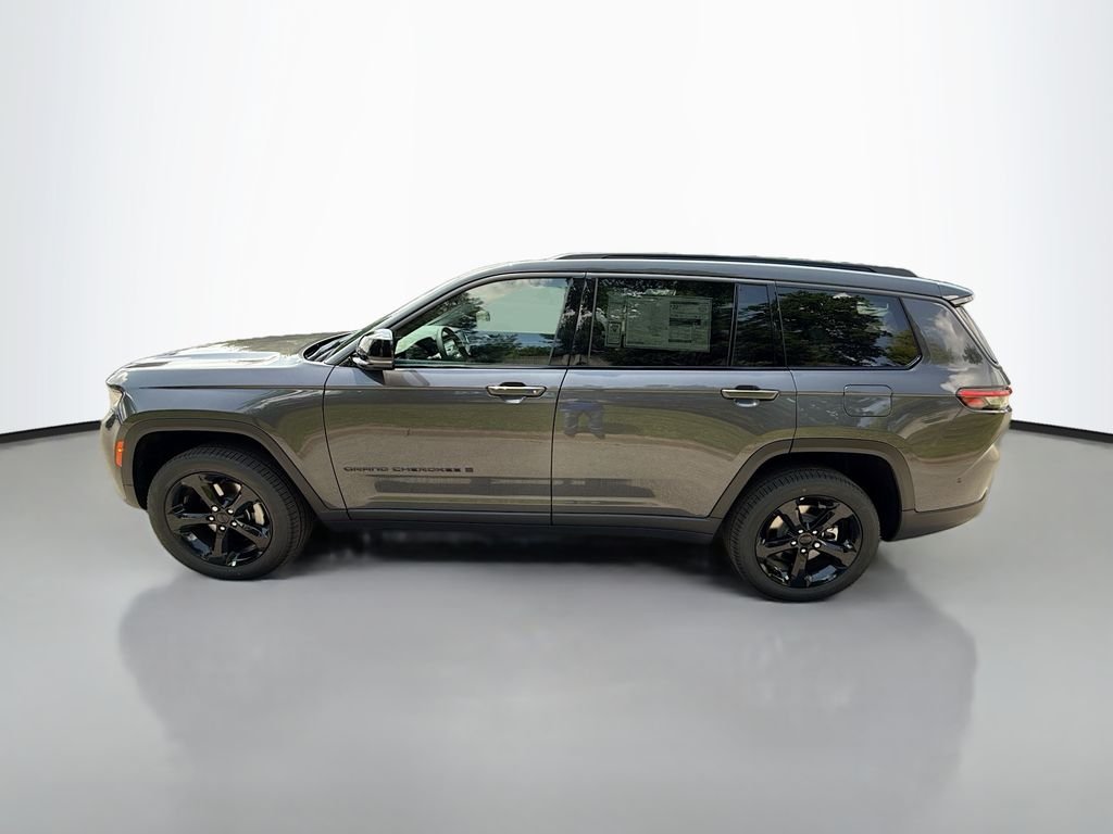 New 2026 Baltic Gray Metallic Clearcoat Jeep Limited image 7