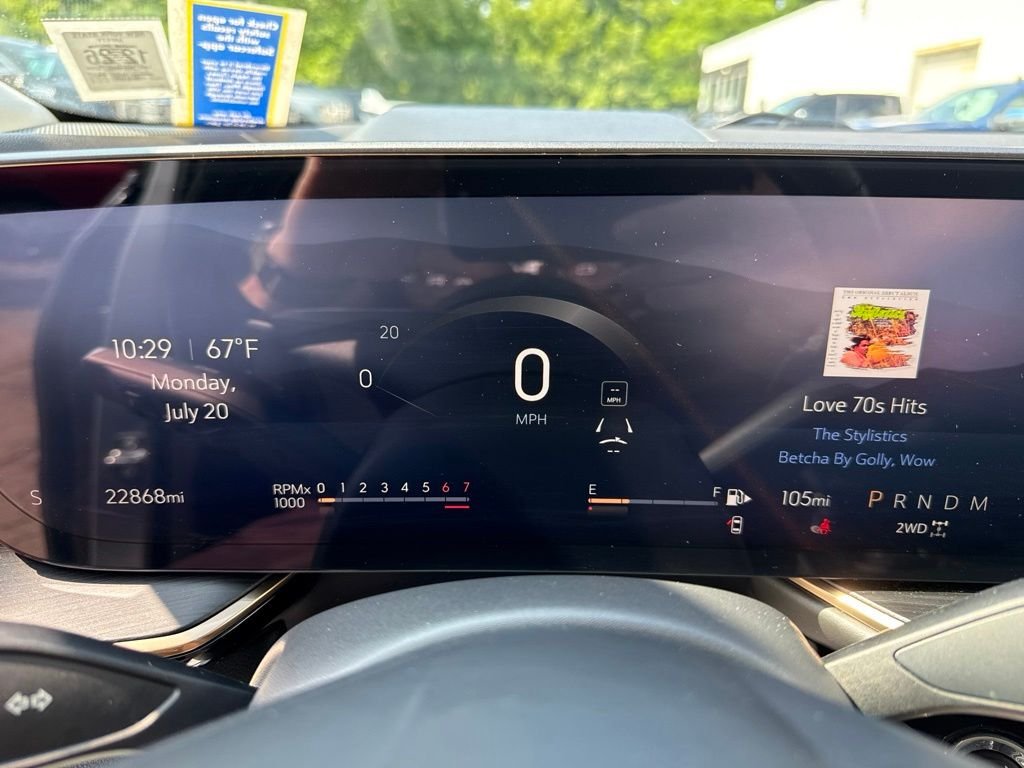 Used 2025 Gray Buick Avenir image 30
