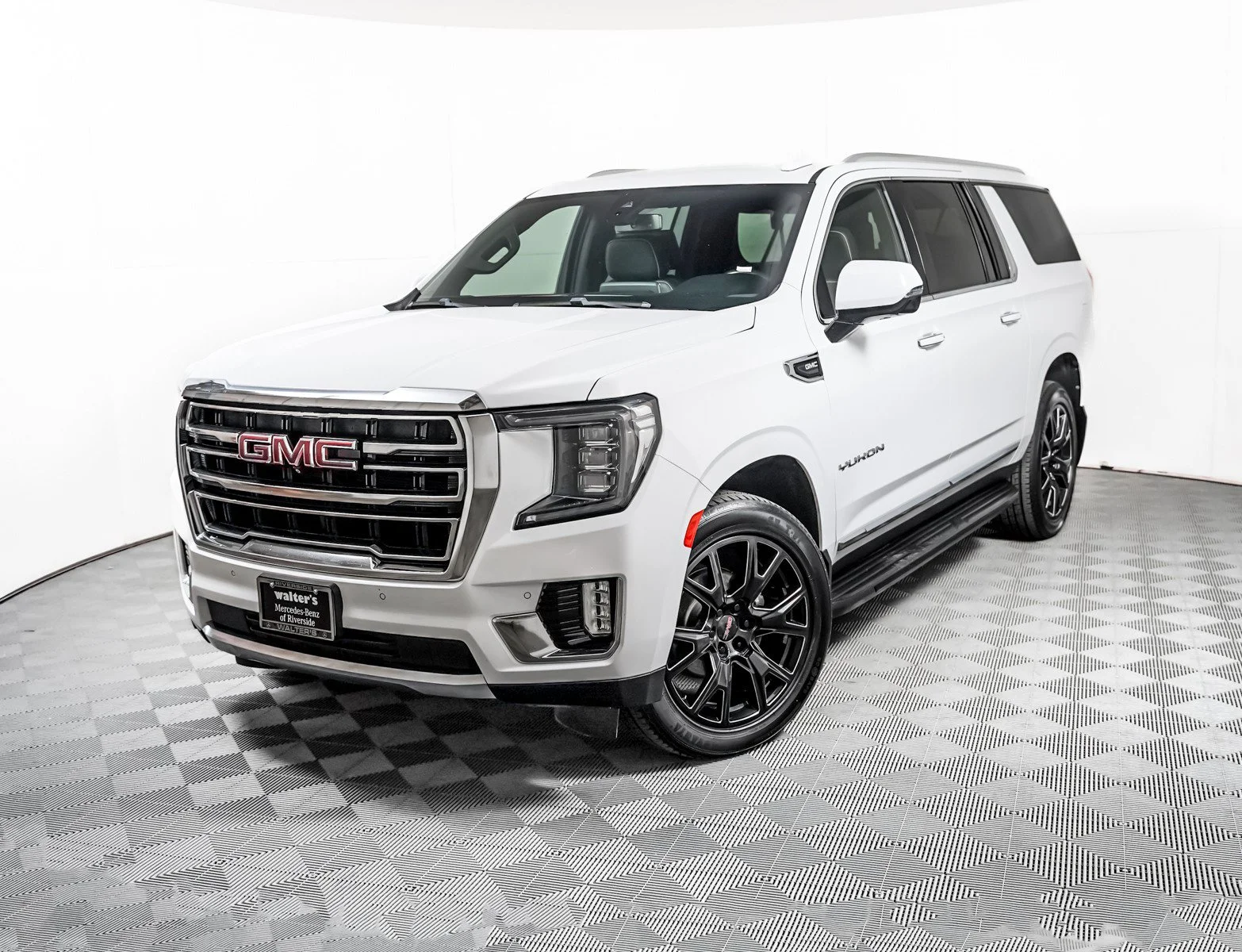 2021 GMC Yukon 4WD SLT's photo
