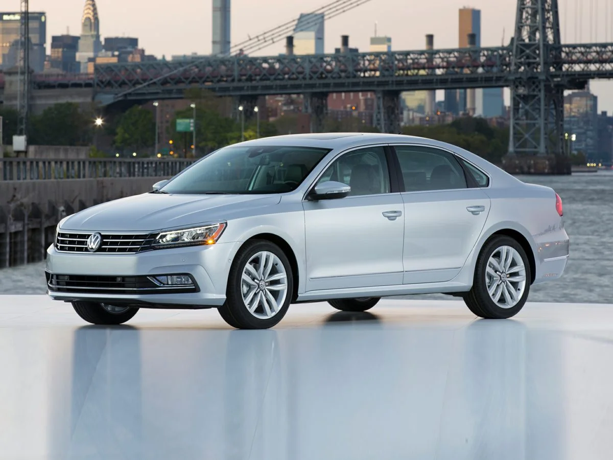 2017 Volkswagen Passat SE