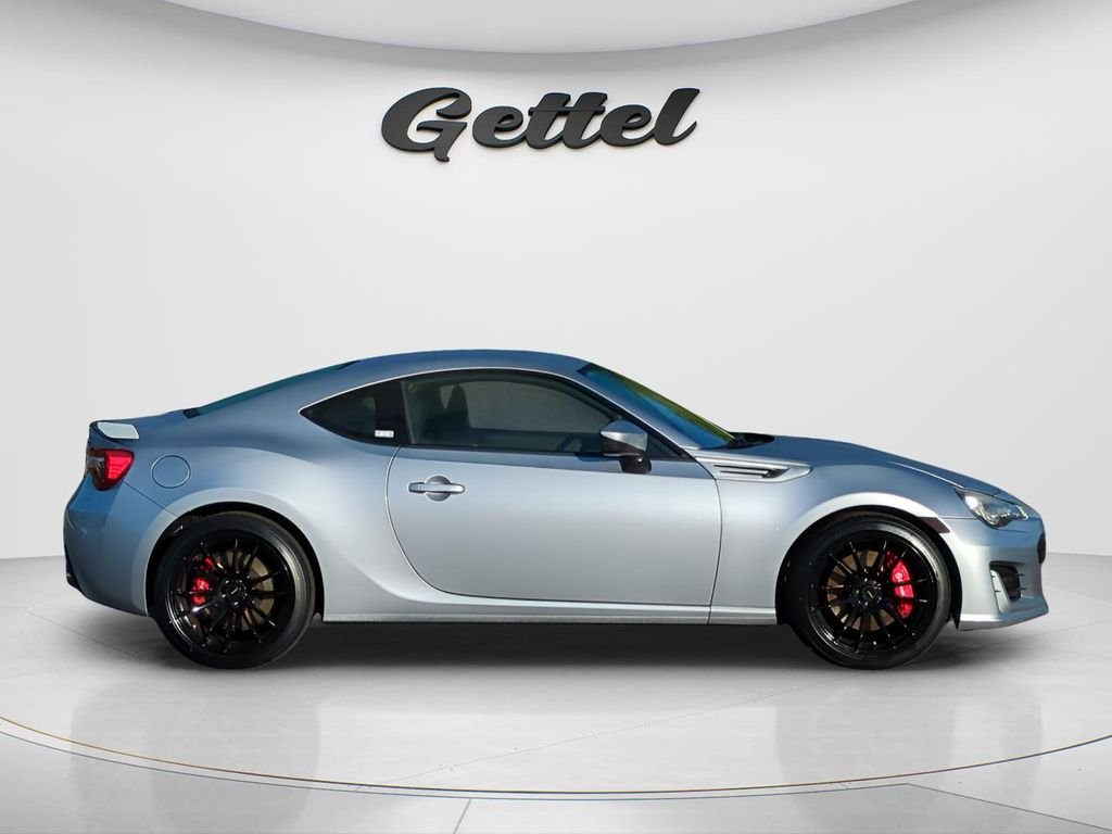 2018 Subaru BRZ Limited | CarEdge | CarEdge