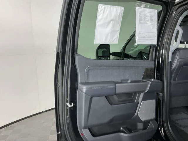 2025 Ford F-350 Super Duty Lariat - Photo 30