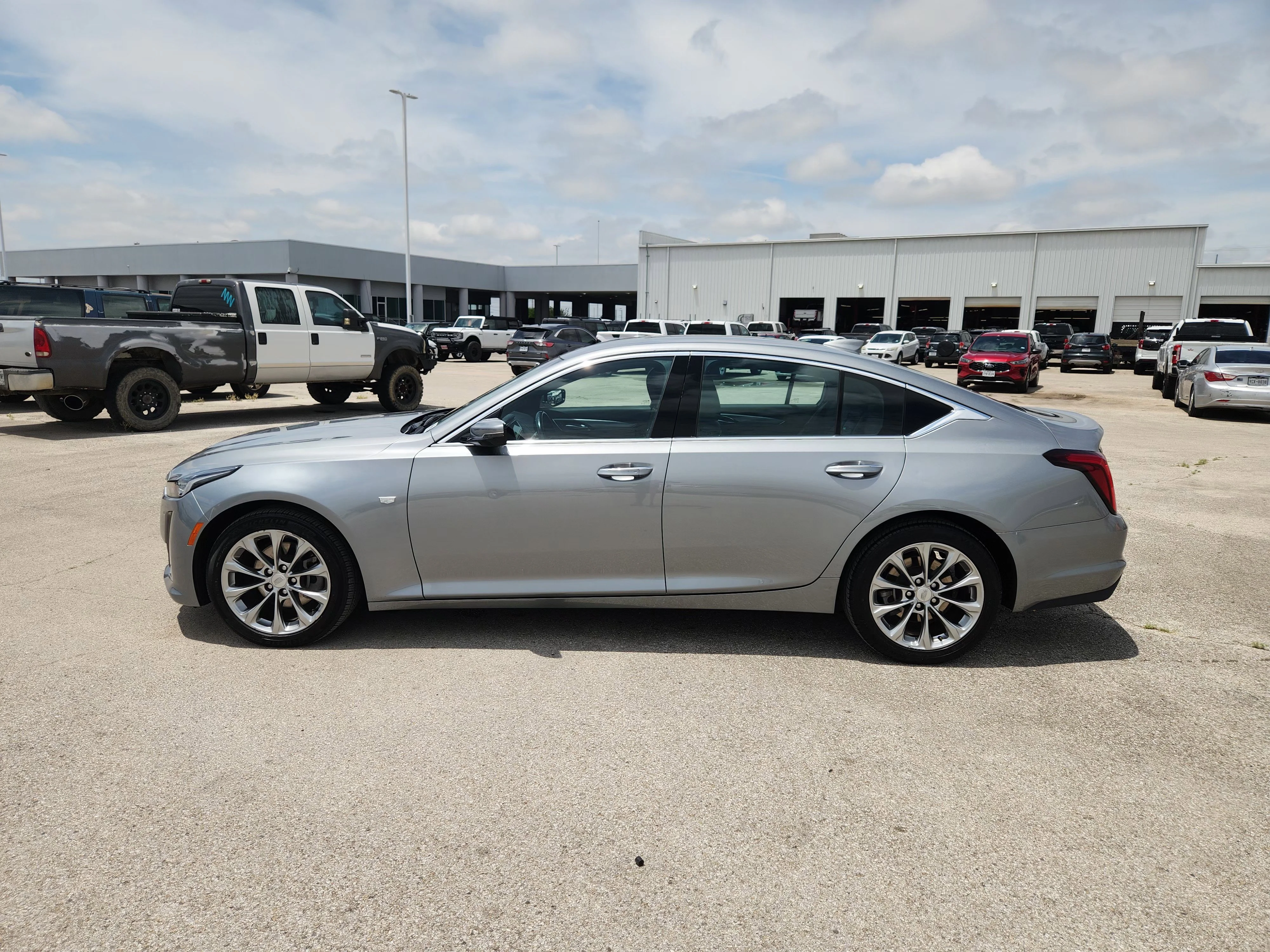 Used 2024 Argent Silver Metallic Cadillac Premium Luxury image 4