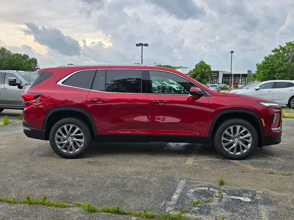 2026 Buick Enclave Preferred - Photo 7