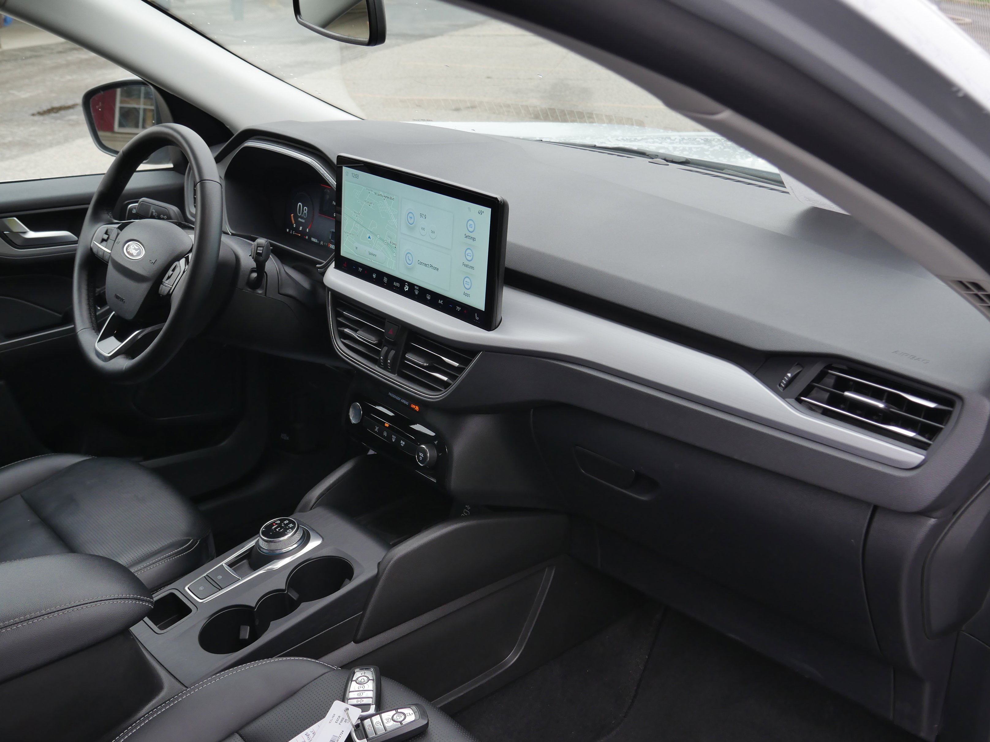 Used 2025 Space Silver Metallic Ford Platinum image 23
