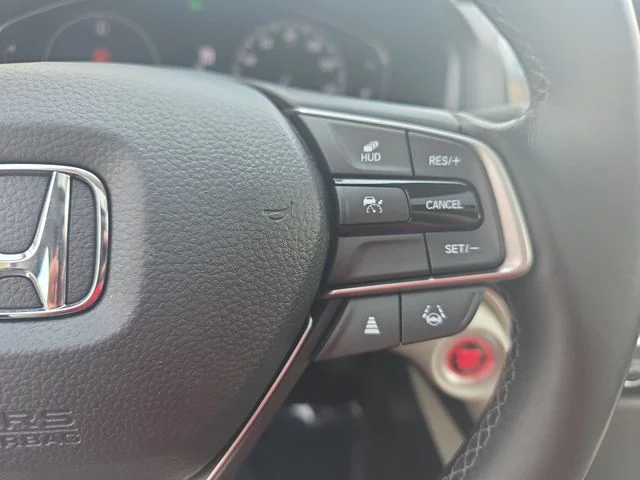 Used 2021  Honda Touring 2.0T image 18