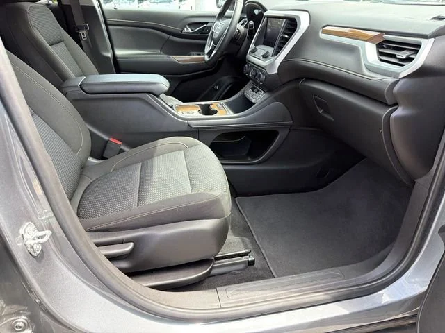 Used 2021 SATIN STEEL METALLIC GMC SLE image 13