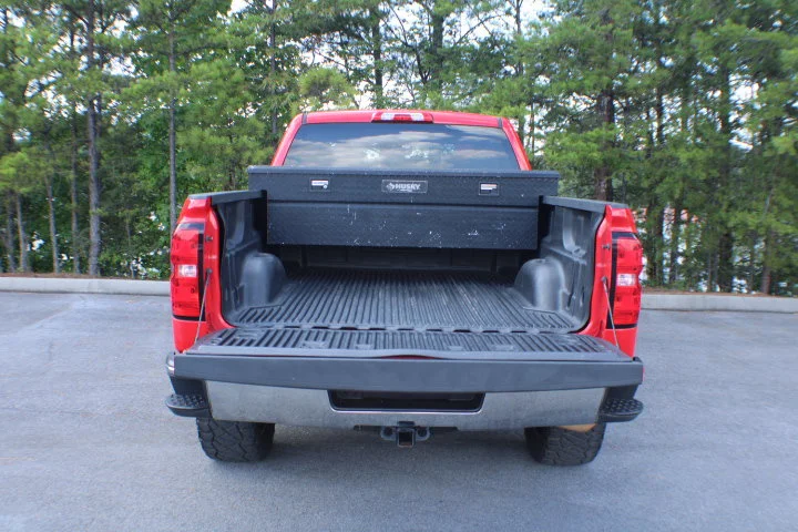 Used 2018 RED HOT Chevrolet LT image 14