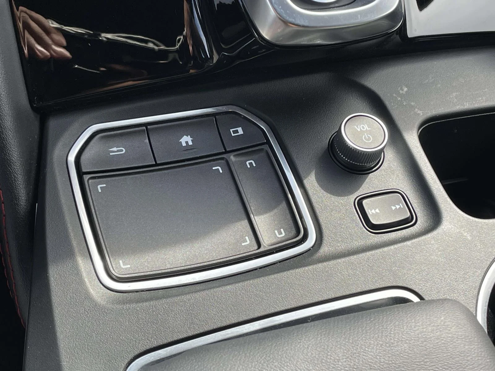 Used 2022 Platinum White Pearl Acura w/A-Spec Package image 22