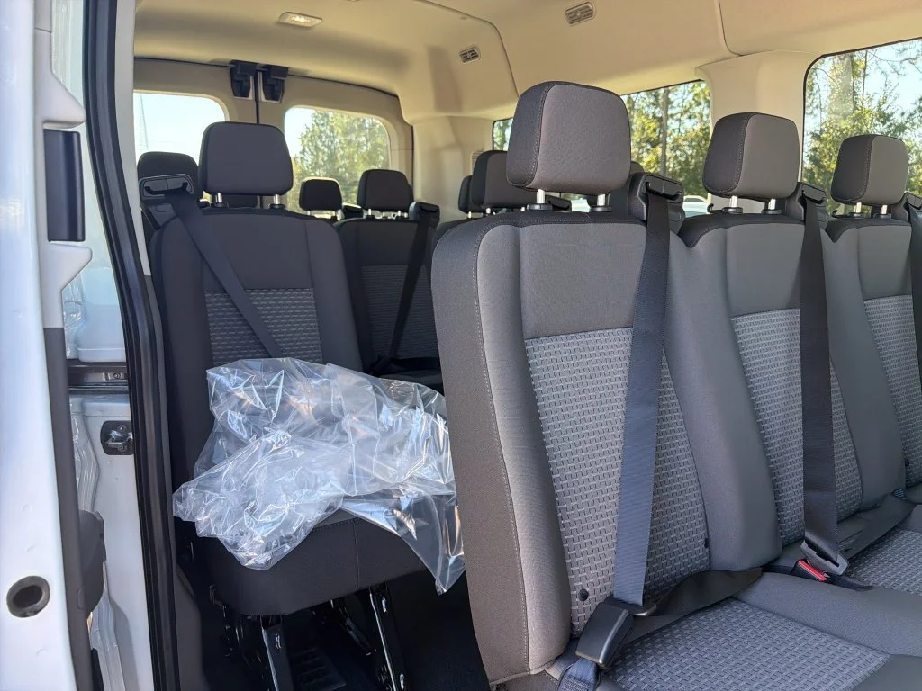 New 2027 Oxford White Ford Passenger Van XL image 7