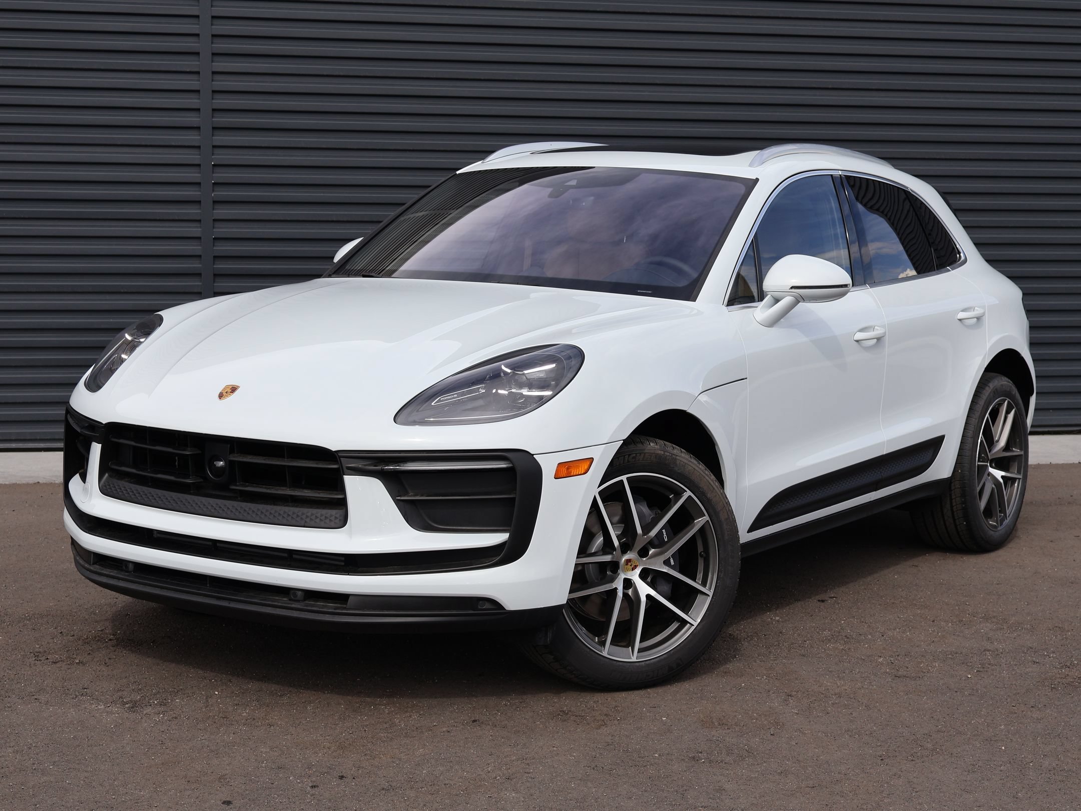 2026 Porsche Macan T