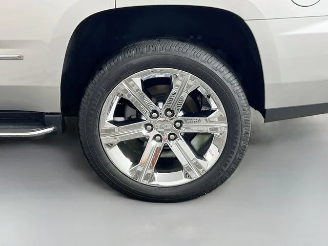 Used 2019 Silver GMC Denali image 40