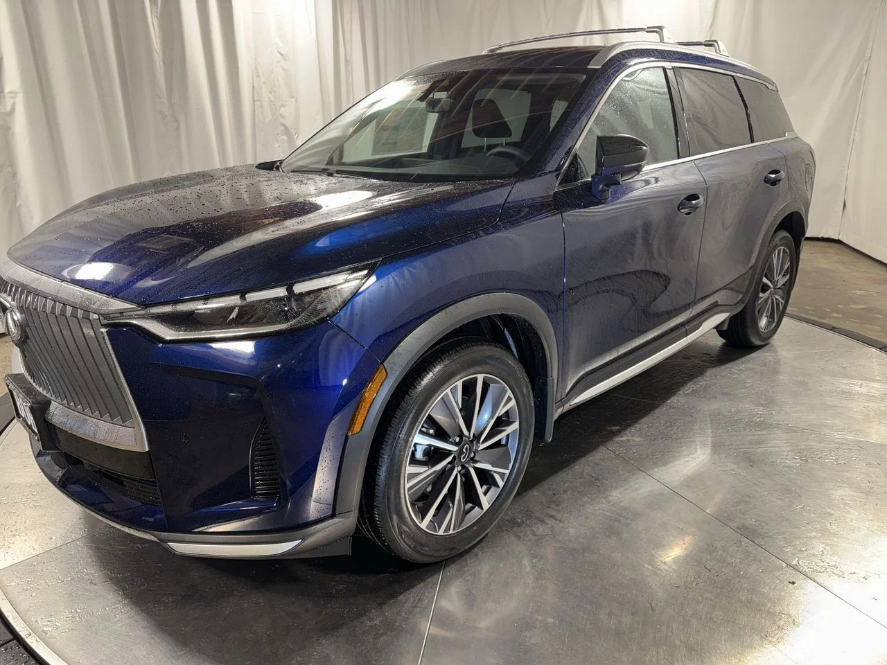 2026 INFINITI QX60 LUXE AWD's photo
