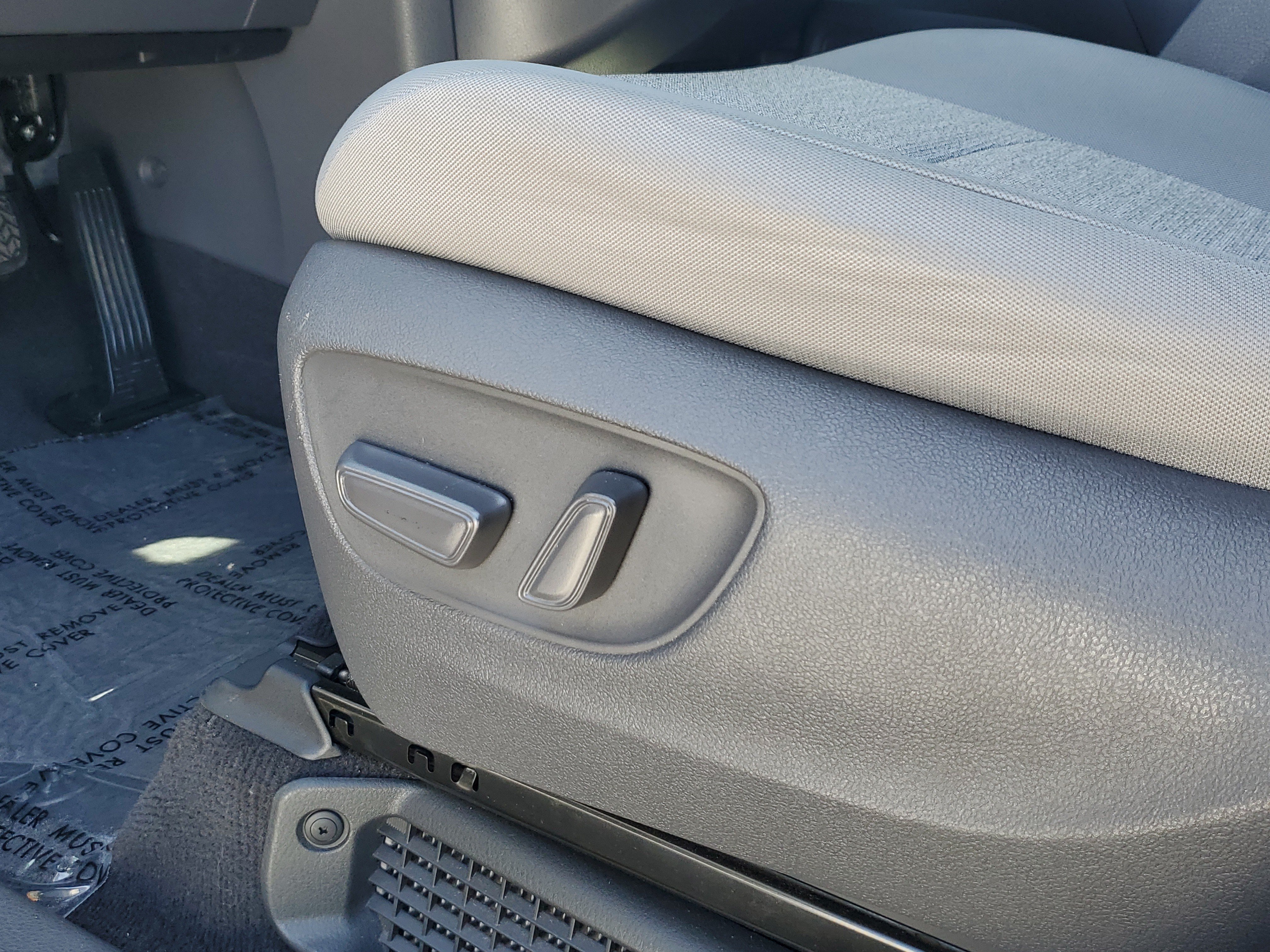 Used 2021 Sunset Bronze Toyota LE image 22