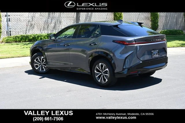 Certified Used 2024 CLOUDBURST GRAY Lexus 300e Premium image 4