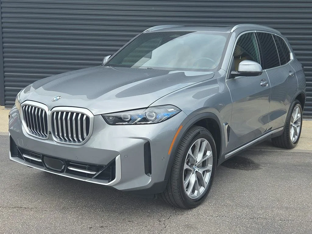 2025 BMW X5 xDrive40i's photo
