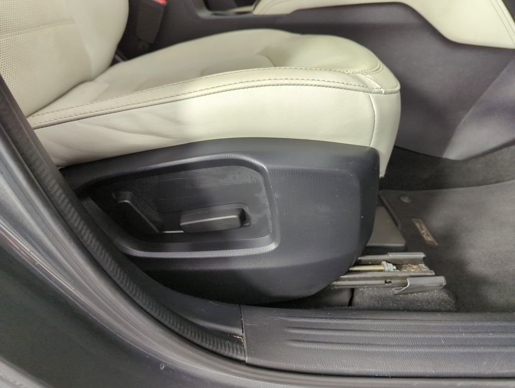 Used 2019 Gray Mazda Grand Touring Reserve image 39