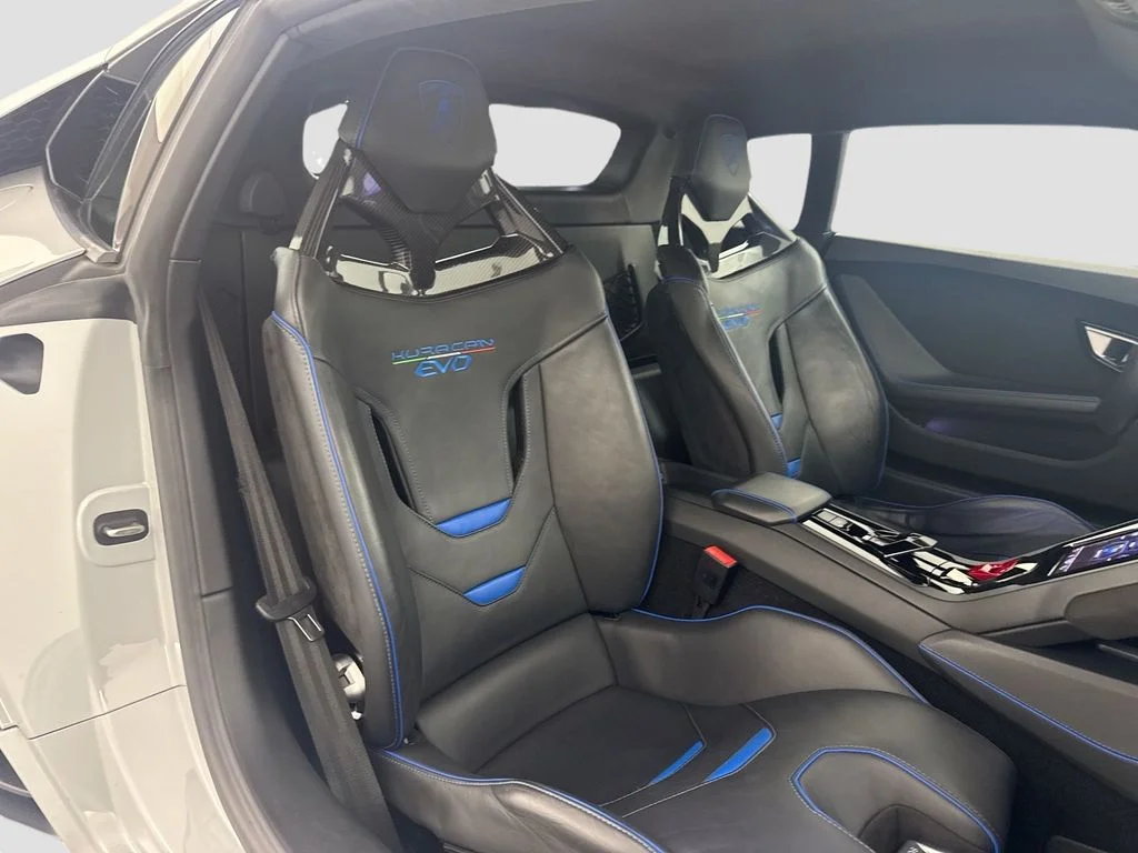 Used 2022 Gray Lamborghini  image 32