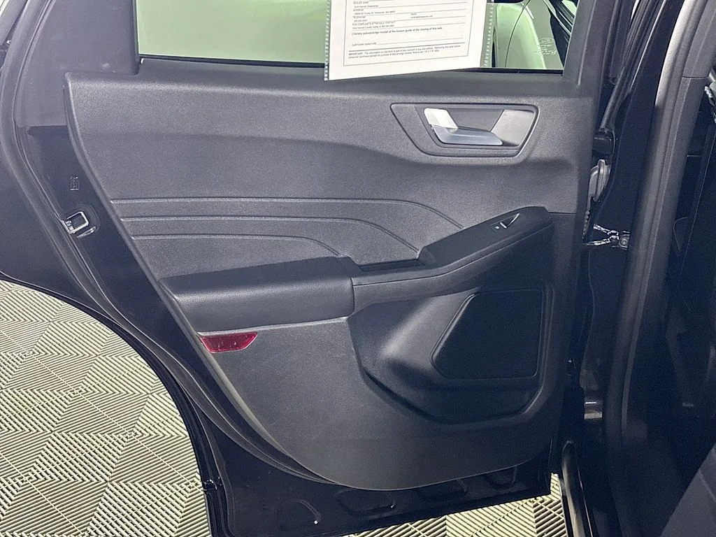 Used 2025 Black Ford Platinum image 19