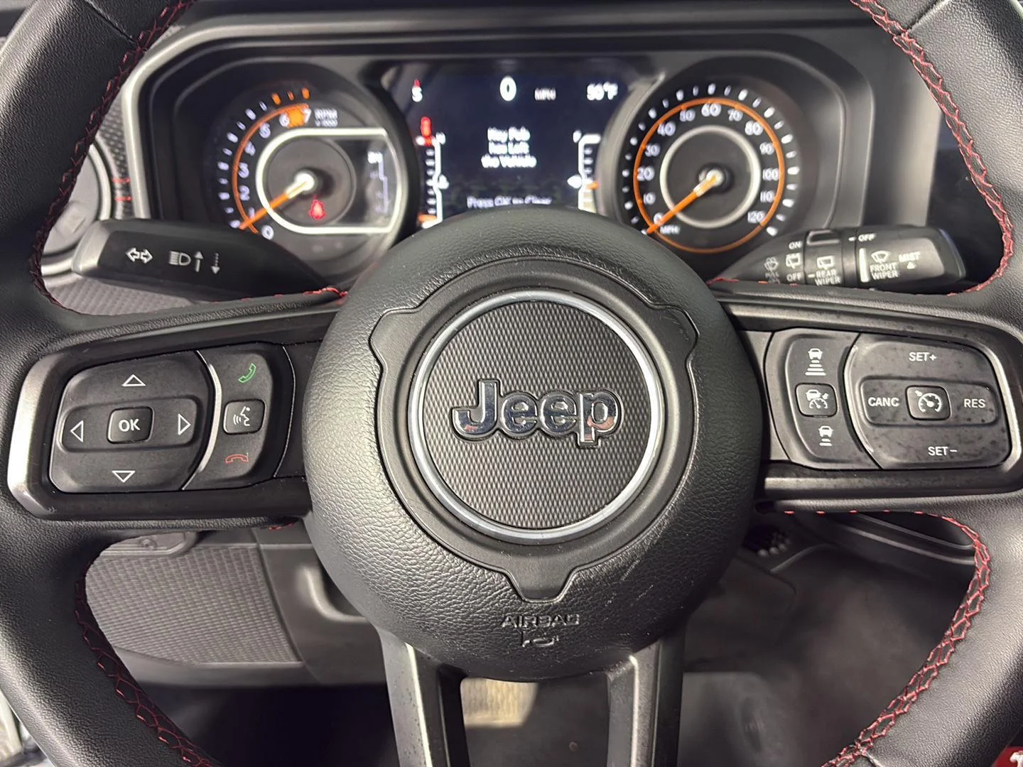 Used 2024 Bright White Clearcoat Jeep Rubicon image 39
