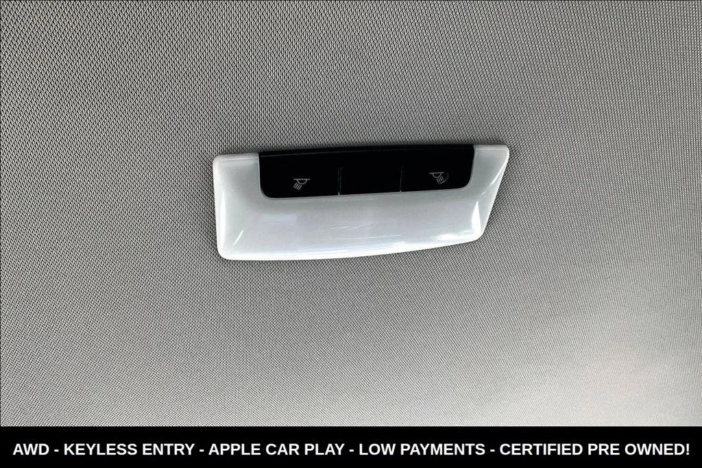 Used 2021 Gray Nissan SV image 11