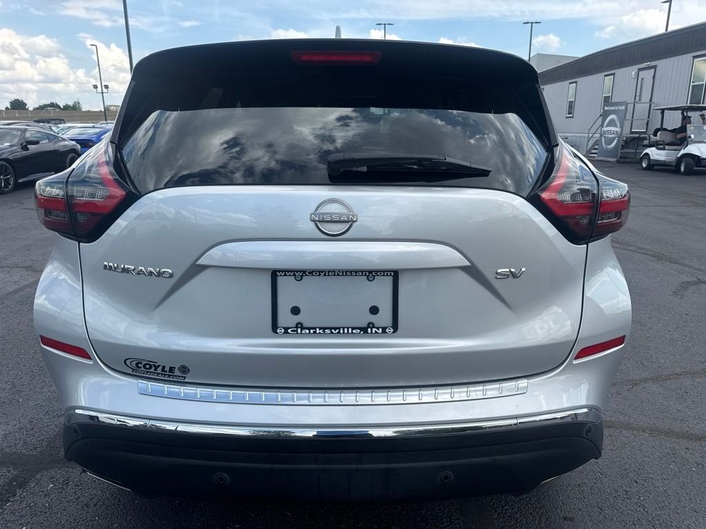 Used 2024 Silver Nissan SV image 4