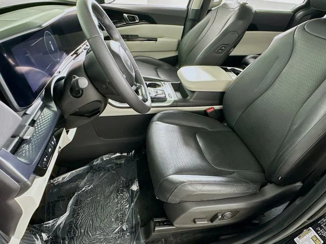 Certified Pre-Owned 2024 Kia Carnival SX Prestige