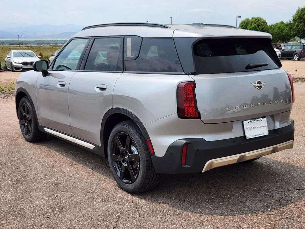 Used 2027 Silver MINI S image 3