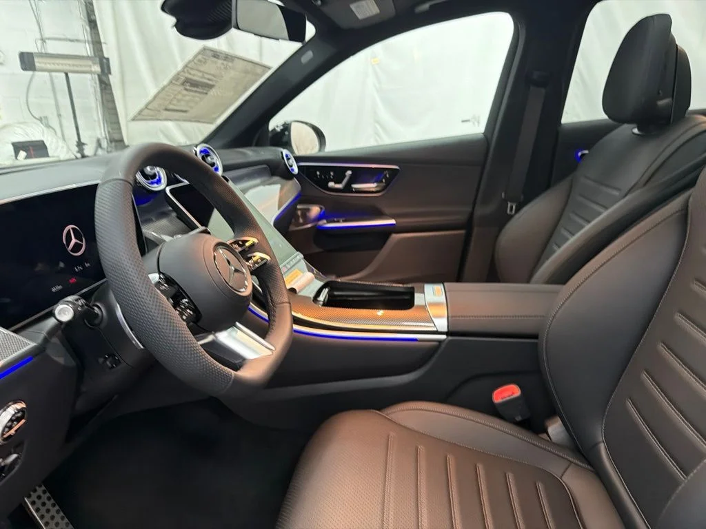 New 2026 Black Mercedes-Benz GLC 300 image 14