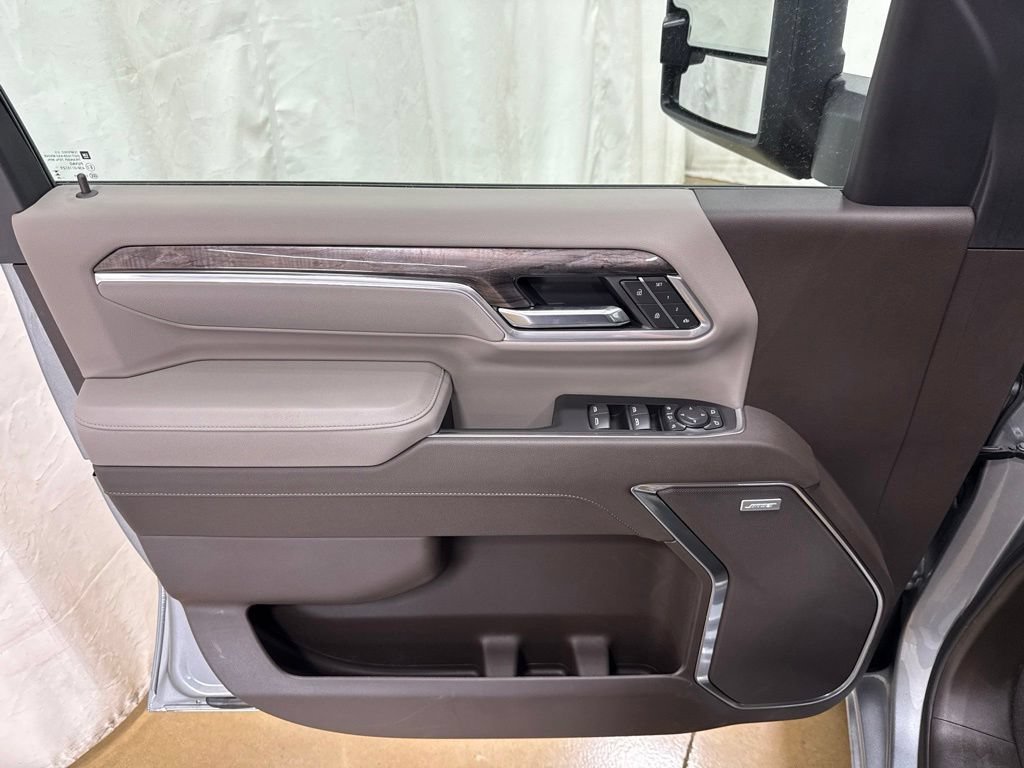 New 2026 Sterling Gray Metallic Chevrolet LTZ image 27