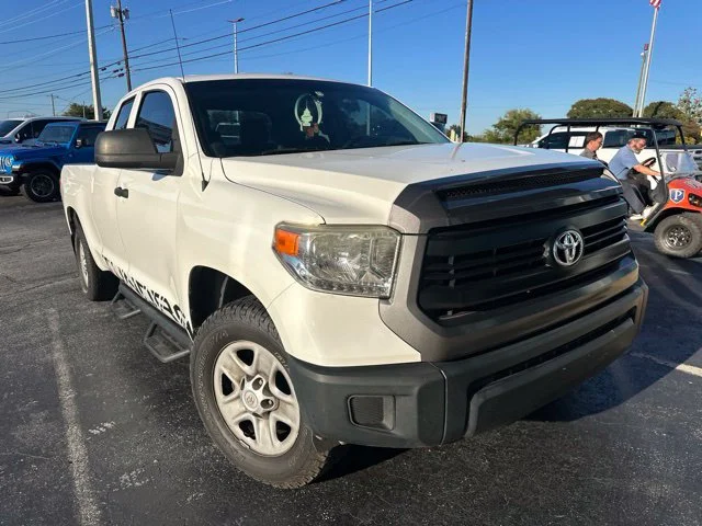 Used 2017 White Toyota SR image 6