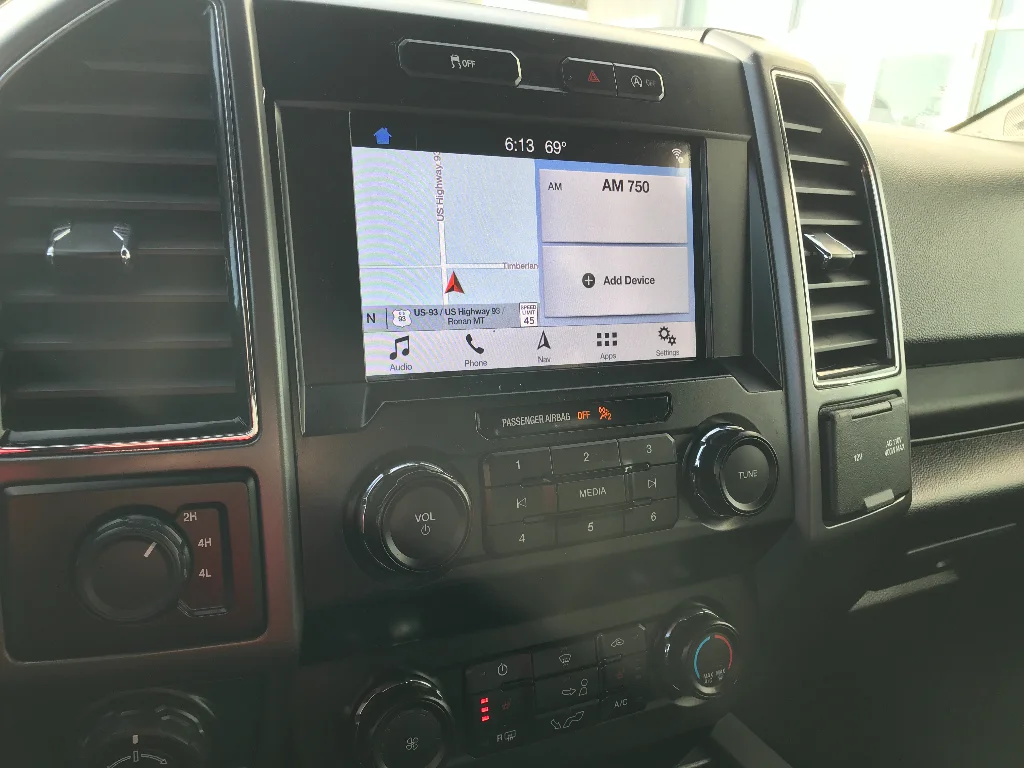 Used 2019 Oxford White Ford XLT image 14