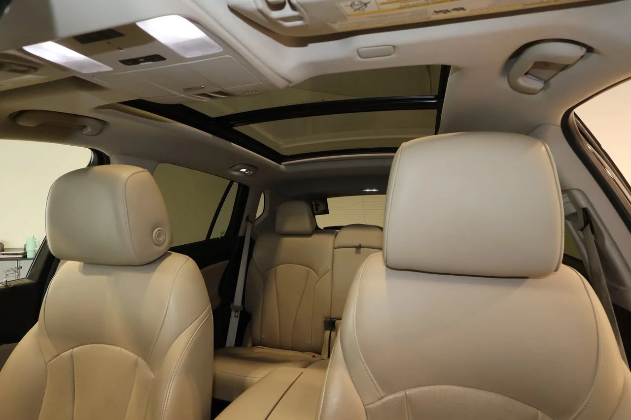 Used 2019 EBONY TWILIGHT METALLIC Buick Essence image 10