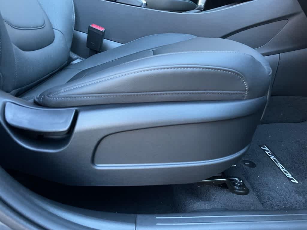 New 2026 Ecotronic Gray Hyundai SEL Premium FWD image 23