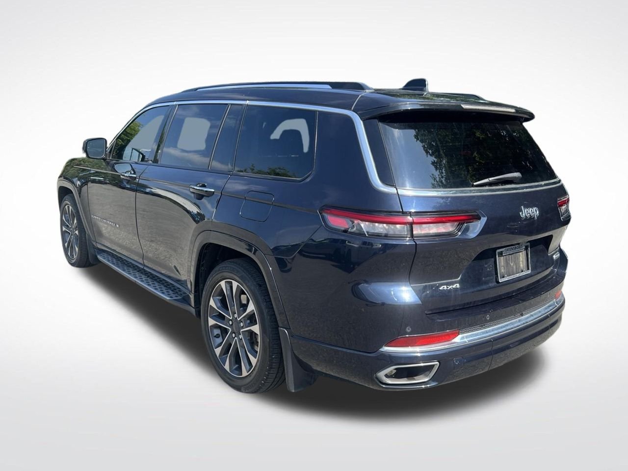 Used 2023 Black Jeep Overland image 3
