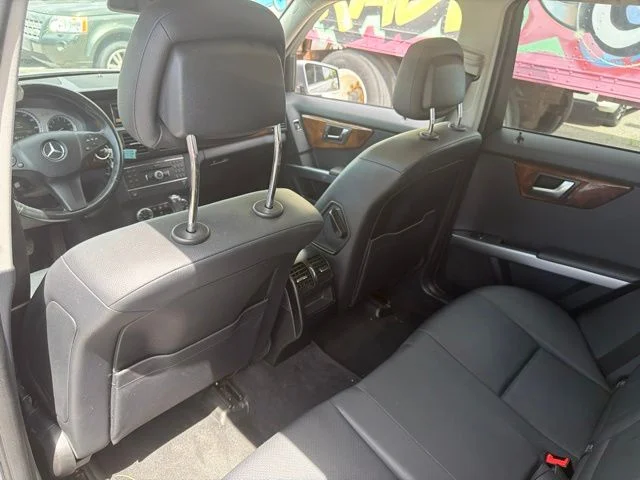 Used 2012 Gray Mercedes-Benz GLK 350 image 16