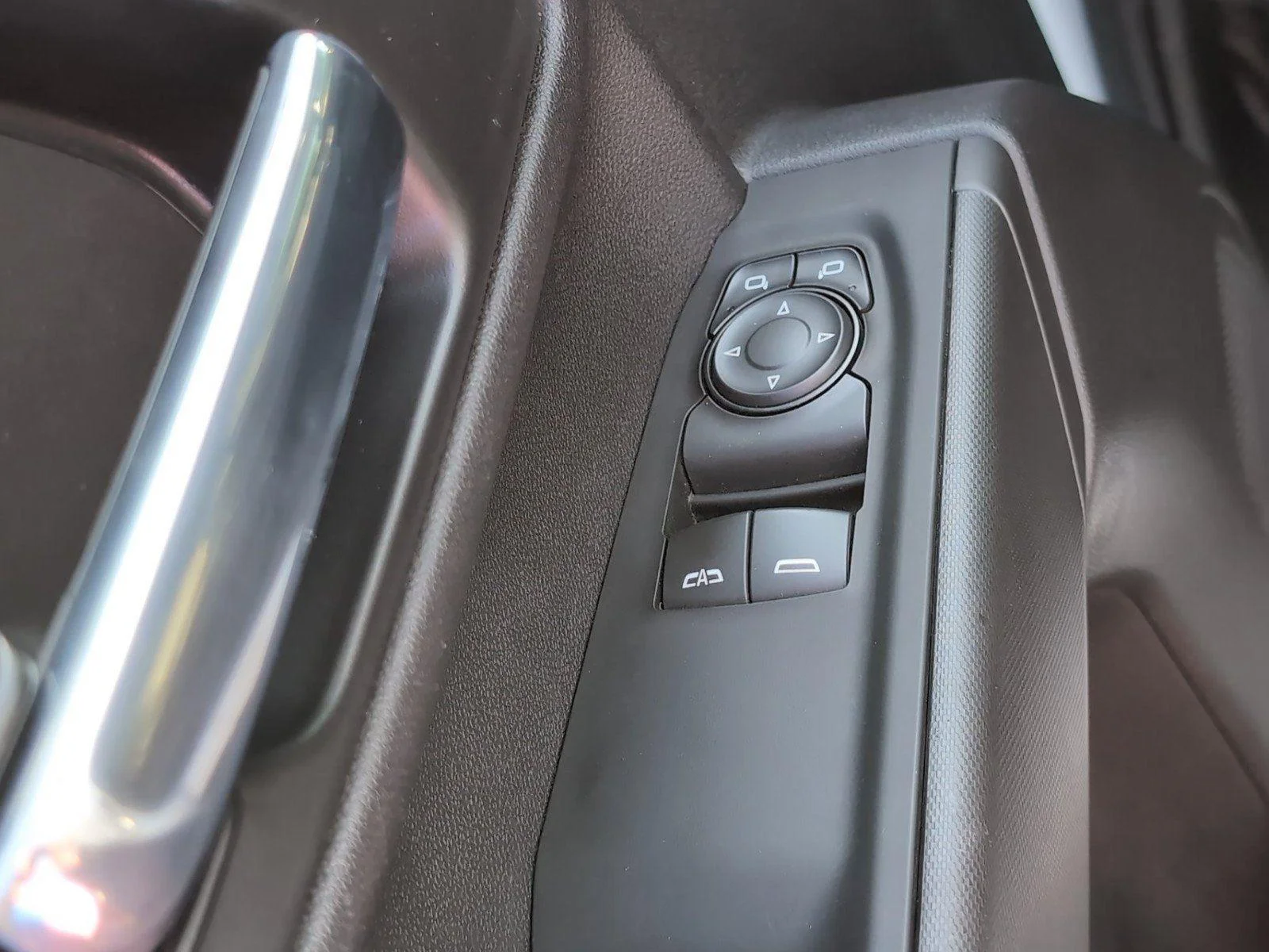 Used 2025 Summit White Chevrolet WT image 20