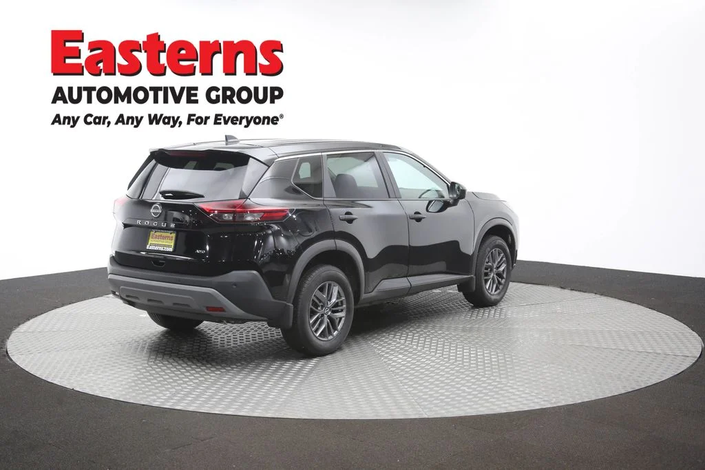 Used 2023 Black Nissan S image 35
