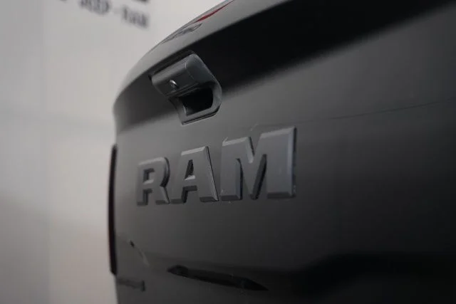 New 2026 Diamond Black Crystal Pearl-Coat Exterior Paint RAM Big Horn image 42