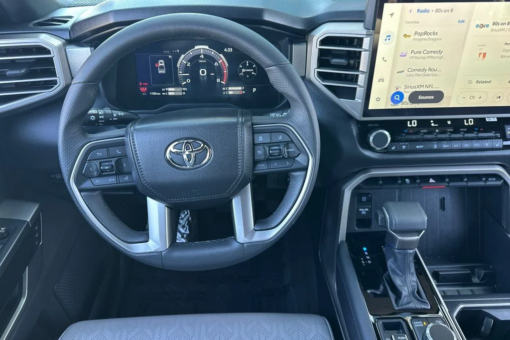 2025 Toyota Tundra Limited - Photo 16