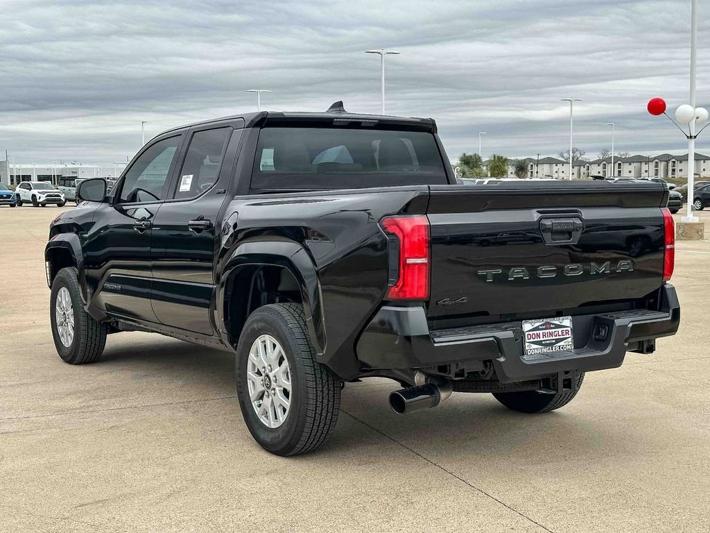 2026 Toyota Tacoma SR5 - Photo 7