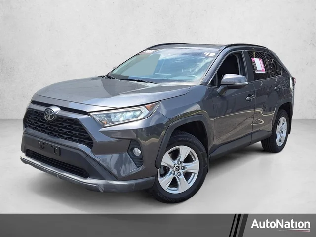 2019 Toyota RAV4 XLE