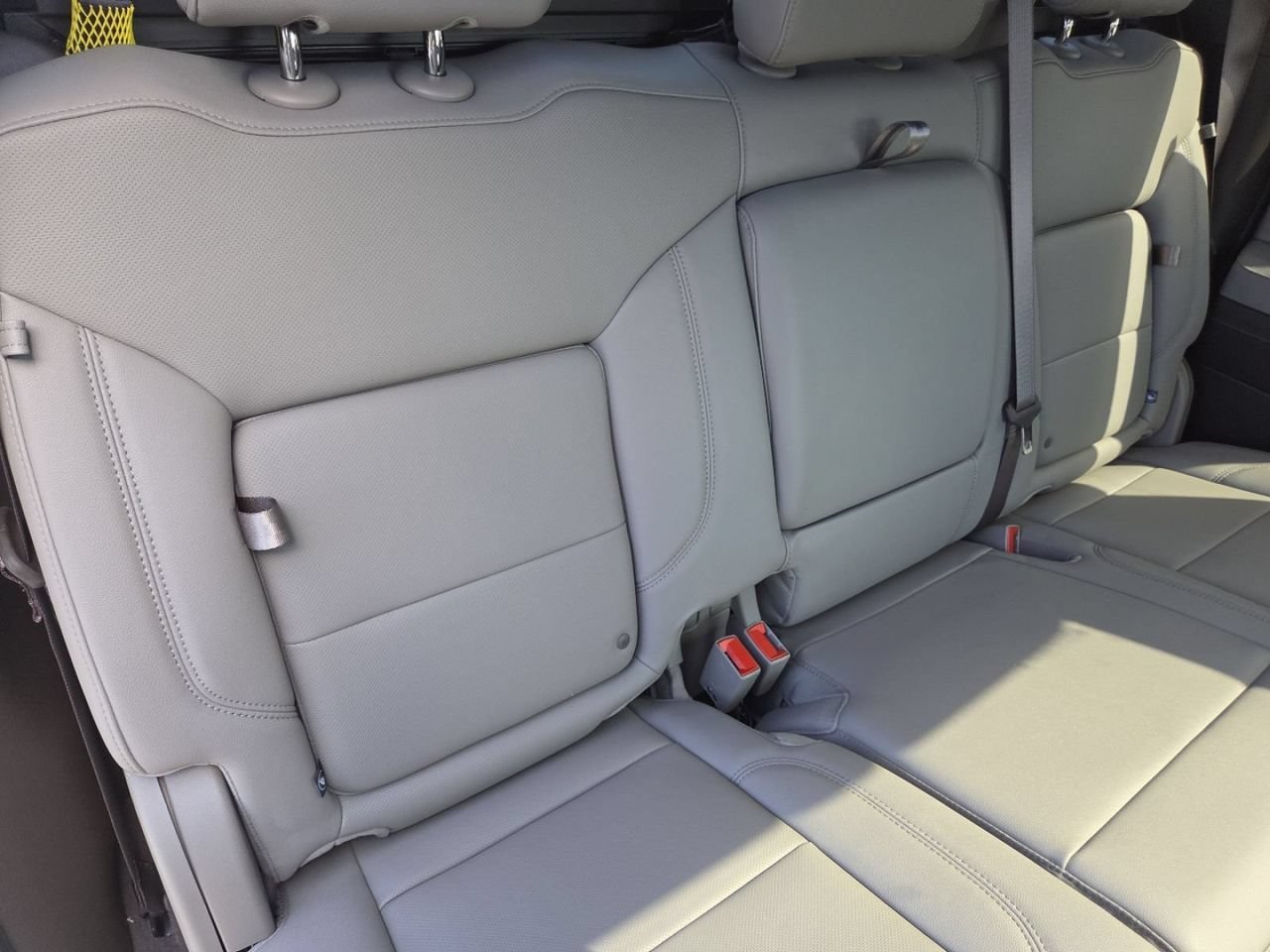 New 2026 Glacier White Tricoat GMC SLT image 21