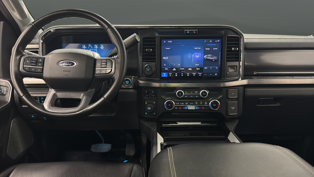 Used 2025 Agate Black Metallic Ford Lariat image 11