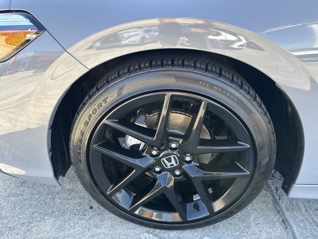 Used 2025 Gray Honda Sport image 18